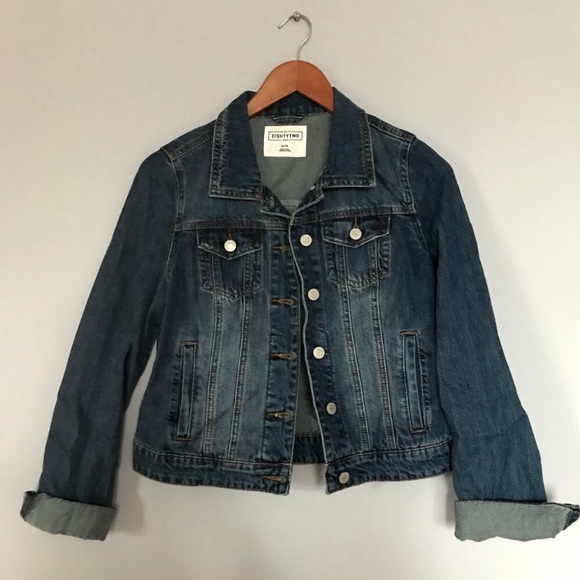 Jean jacket - Picture 1 of 2